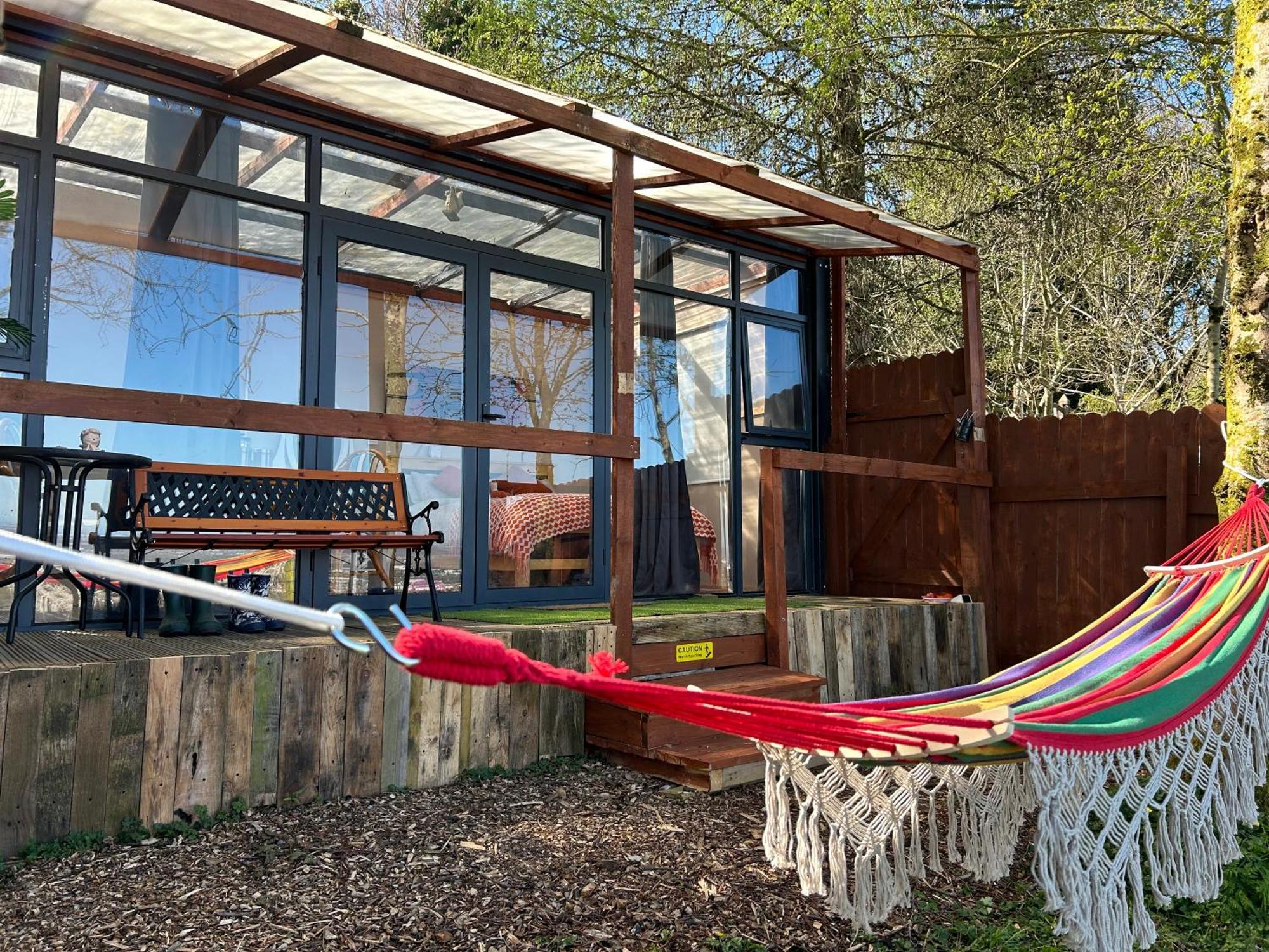 Sky Gazer Cabin In The Woods Dublin Eksteriør billede